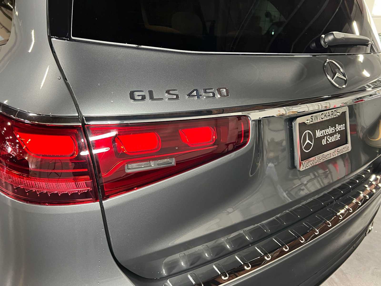 New 2026 Mercedes-Benz GLS 450 4MATIC image 14
