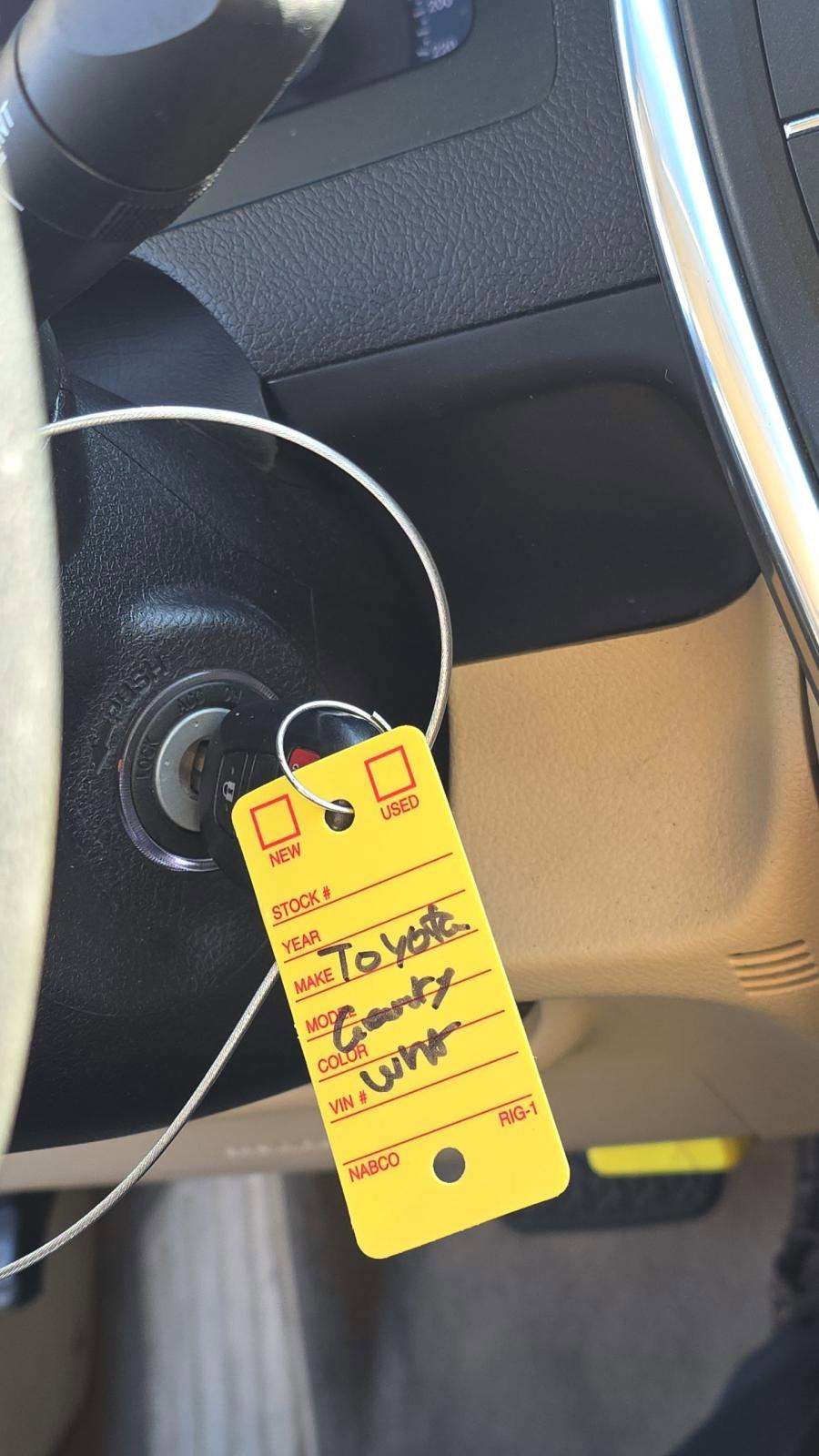 Used 2015 Toyota Camry XLE image 17