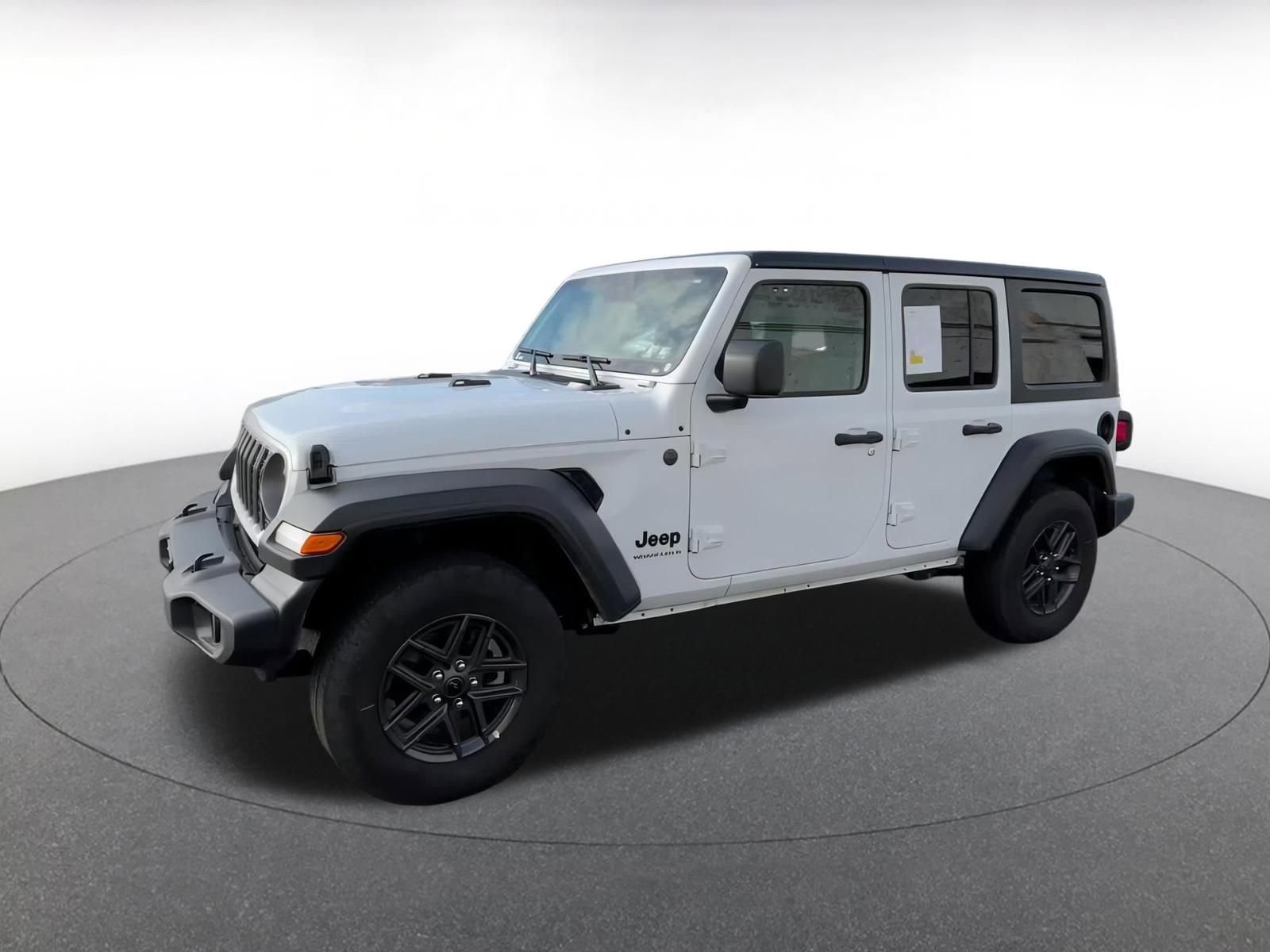 Used 2025 Jeep Wrangler Sport S image 7