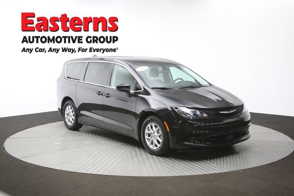Used 2022 Chrysler Voyager LX FWD image 51