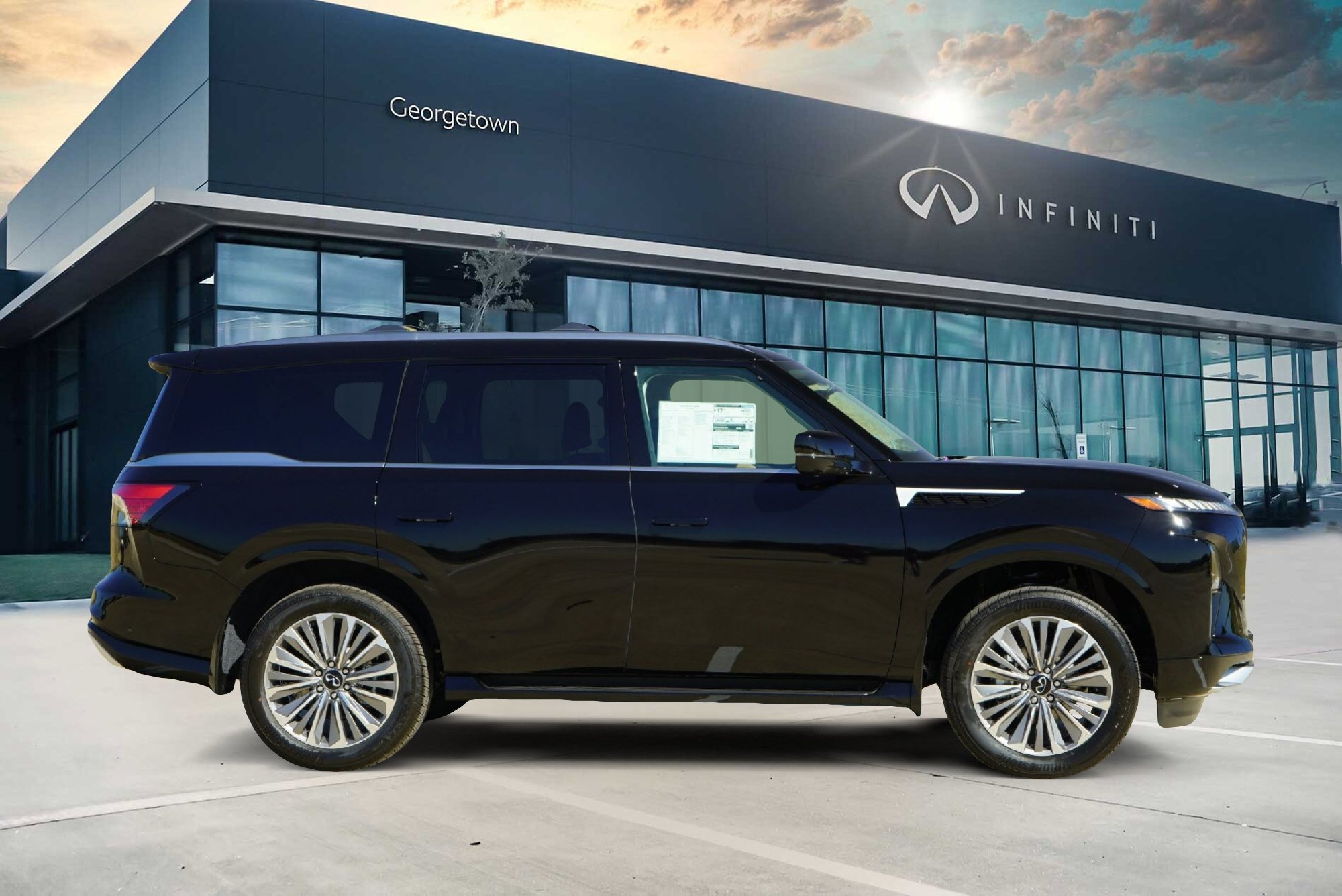 New 2026 INFINITI QX80 Luxe w/ Exterior Package AWD/4WD image 4