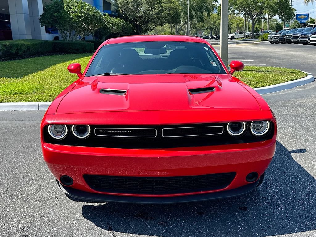 Used 2023 Dodge Challenger SXT RWD image 2