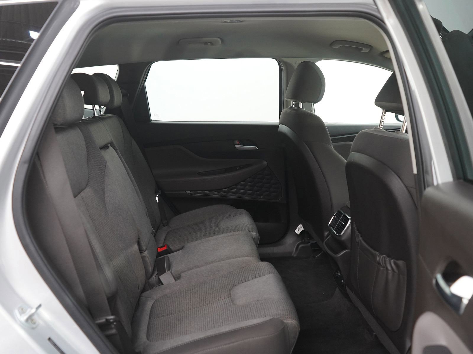 Used 2019 Hyundai Santa Fe SE AWD/4WD image 13