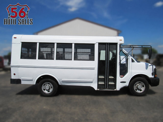 Used 2007 Chevrolet Express 3500 w/ School Bus Package RWD image 1