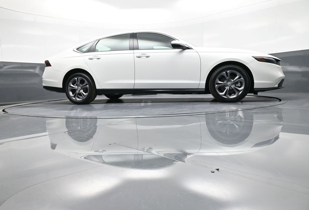 Certified 2024 Honda Accord EX-L image 28
