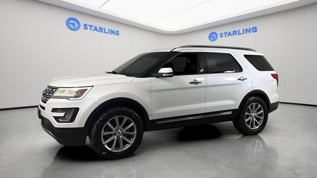 Used 2017 Ford Explorer Limited AWD/4WD image 3