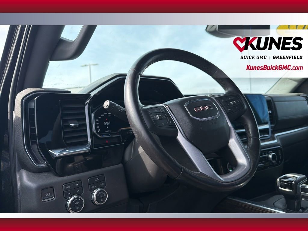 Used 2022 GMC Sierra 1500 Elevation w/ LPO, Elevation Black Package image 15