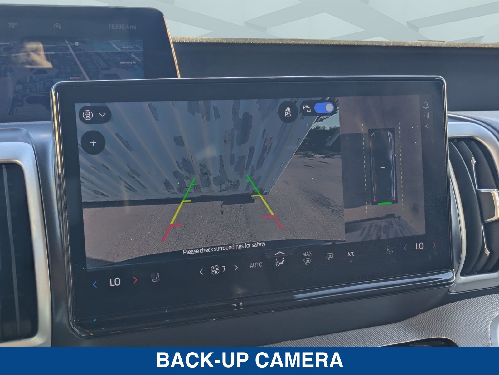 Used 2025 Ford Expedition Active AWD/4WD image 36
