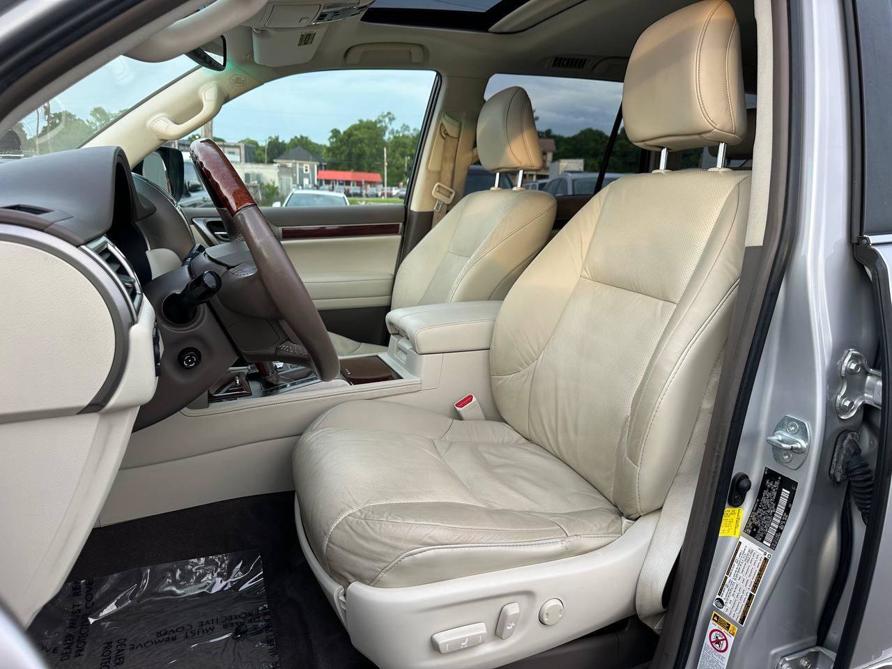 Used 2012 Lexus GX 460 w/ Comfort Plus Pkg AWD/4WD image 16
