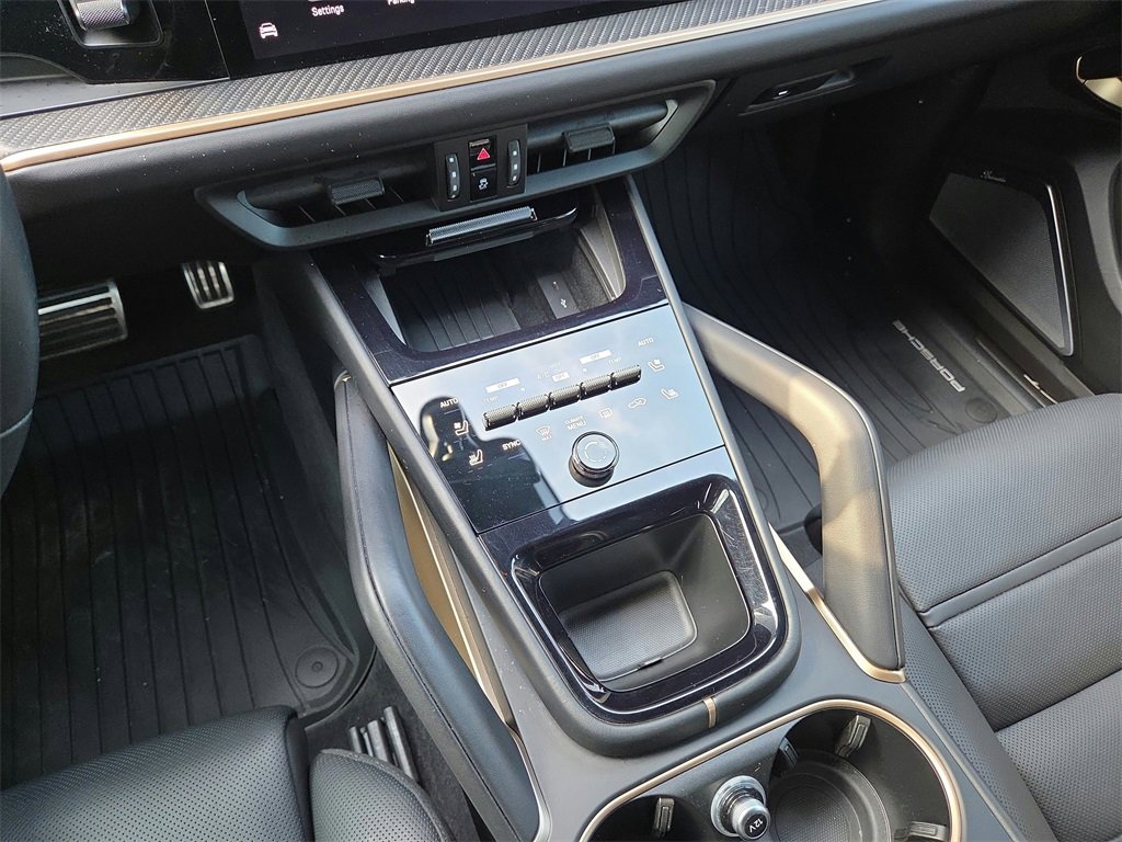 Used 2024 Porsche Cayenne Turbo GT image 14