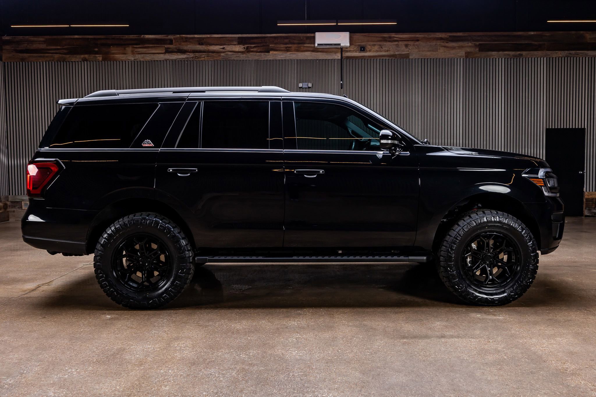 Used 2023 Ford Expedition Timberline AWD/4WD image 11