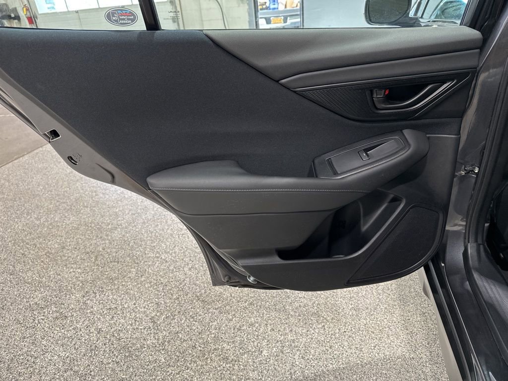 Used 2021 Subaru Outback 2.5i image 15