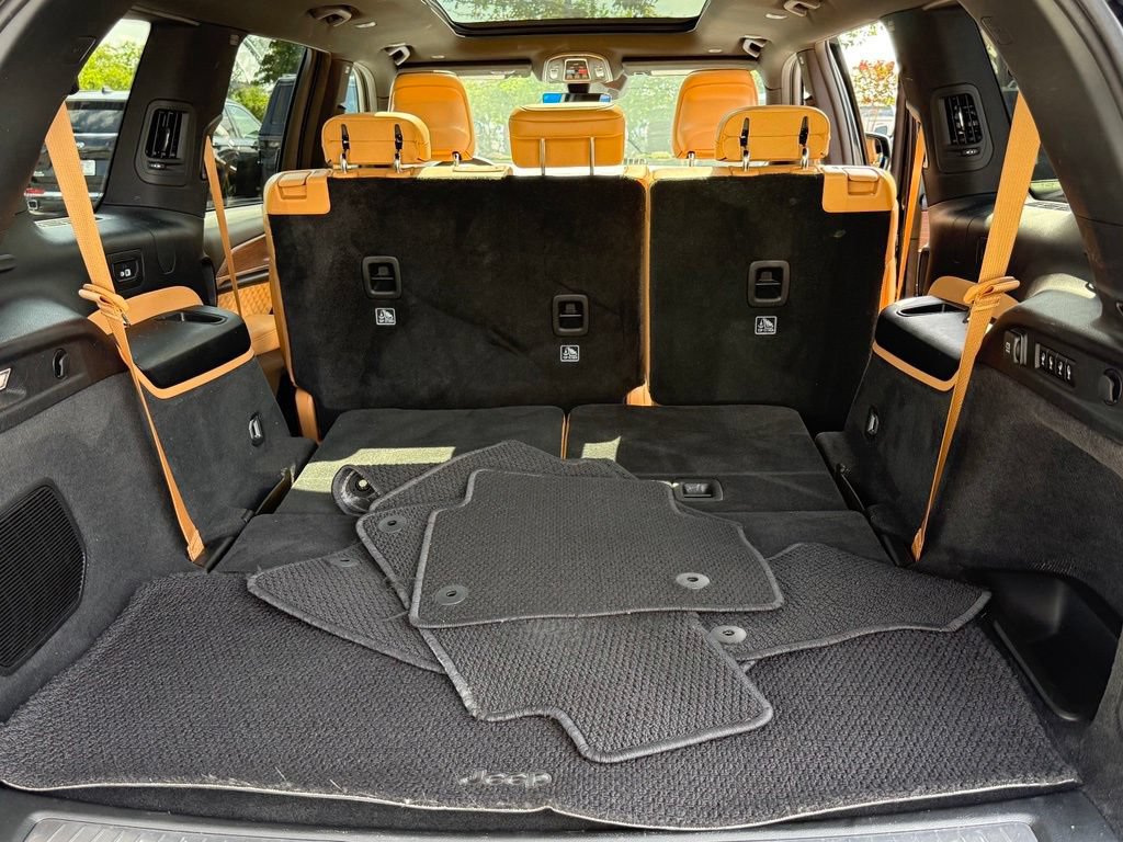 Certified 2025 Jeep Grand Cherokee L Summit AWD/4WD image 25