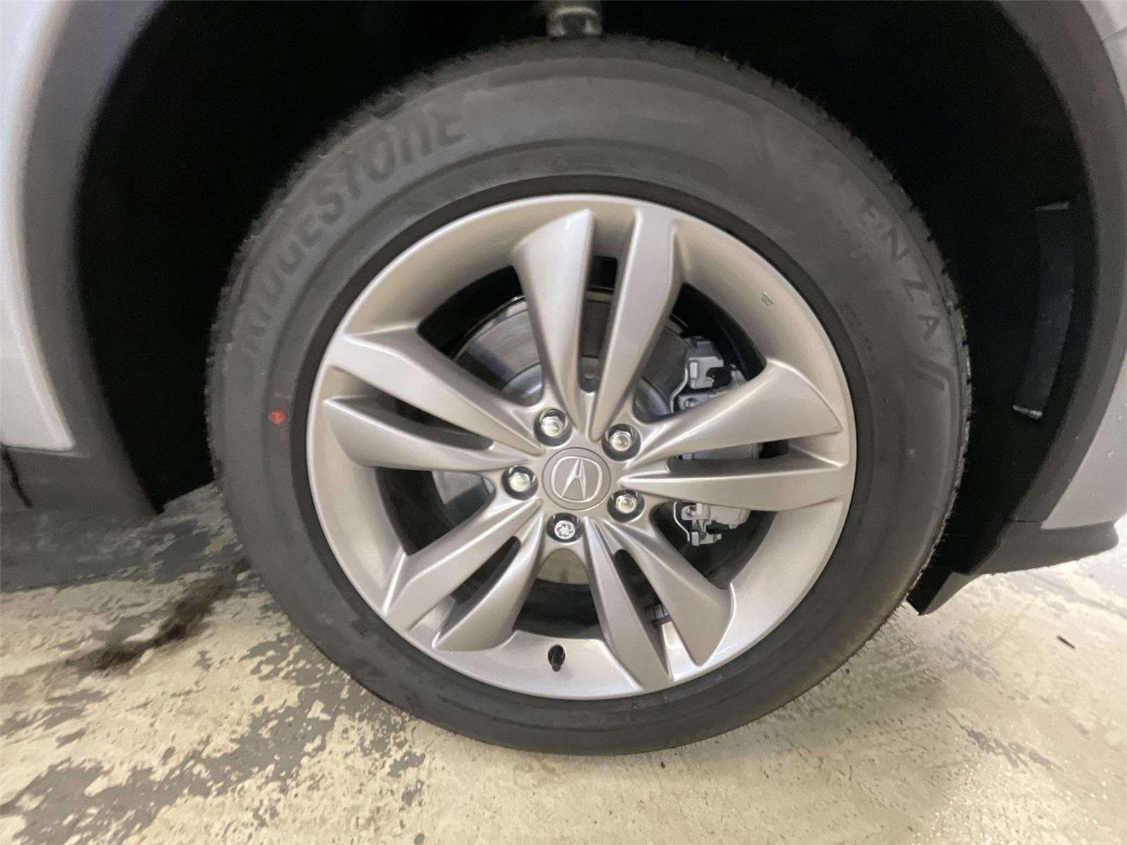 New 2026 Acura MDX SH-AWD image 10