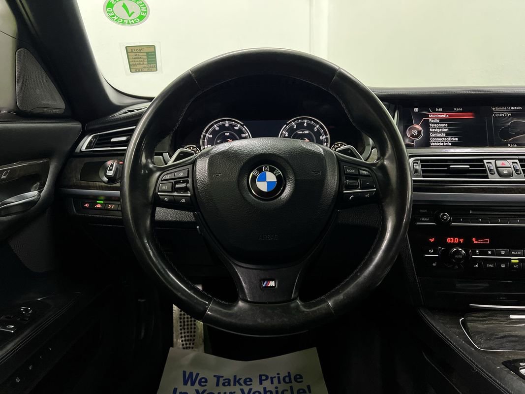 Used 2015 BMW 750i image 19