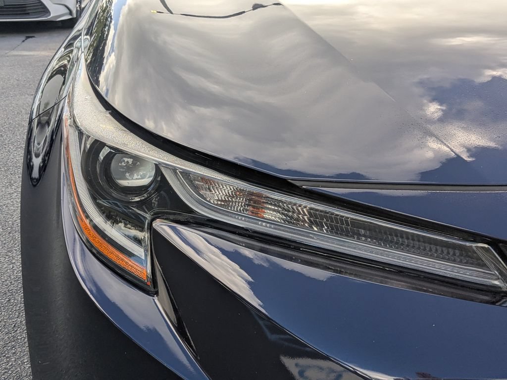 Used 2025 Toyota Corolla LE w/ LE Premium Package FWD image 12