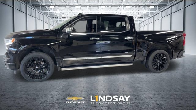 Used 2023 Chevrolet Silverado 1500 High Country w/ Technology Package AWD/4WD image 6