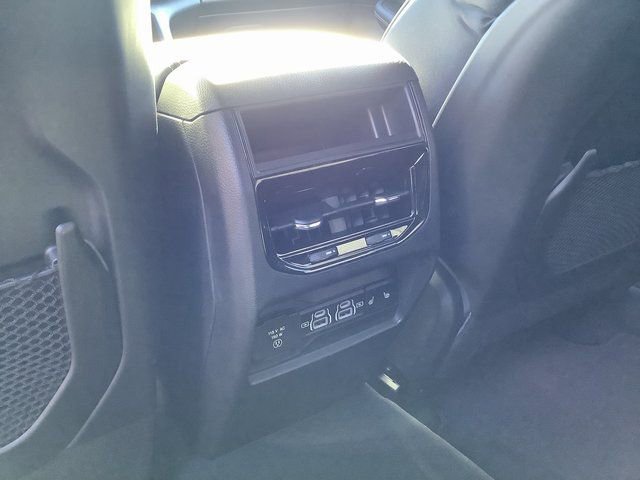 New 2025 Jeep Grand Cherokee Overland w/ Luxury Tech Group IV image 26