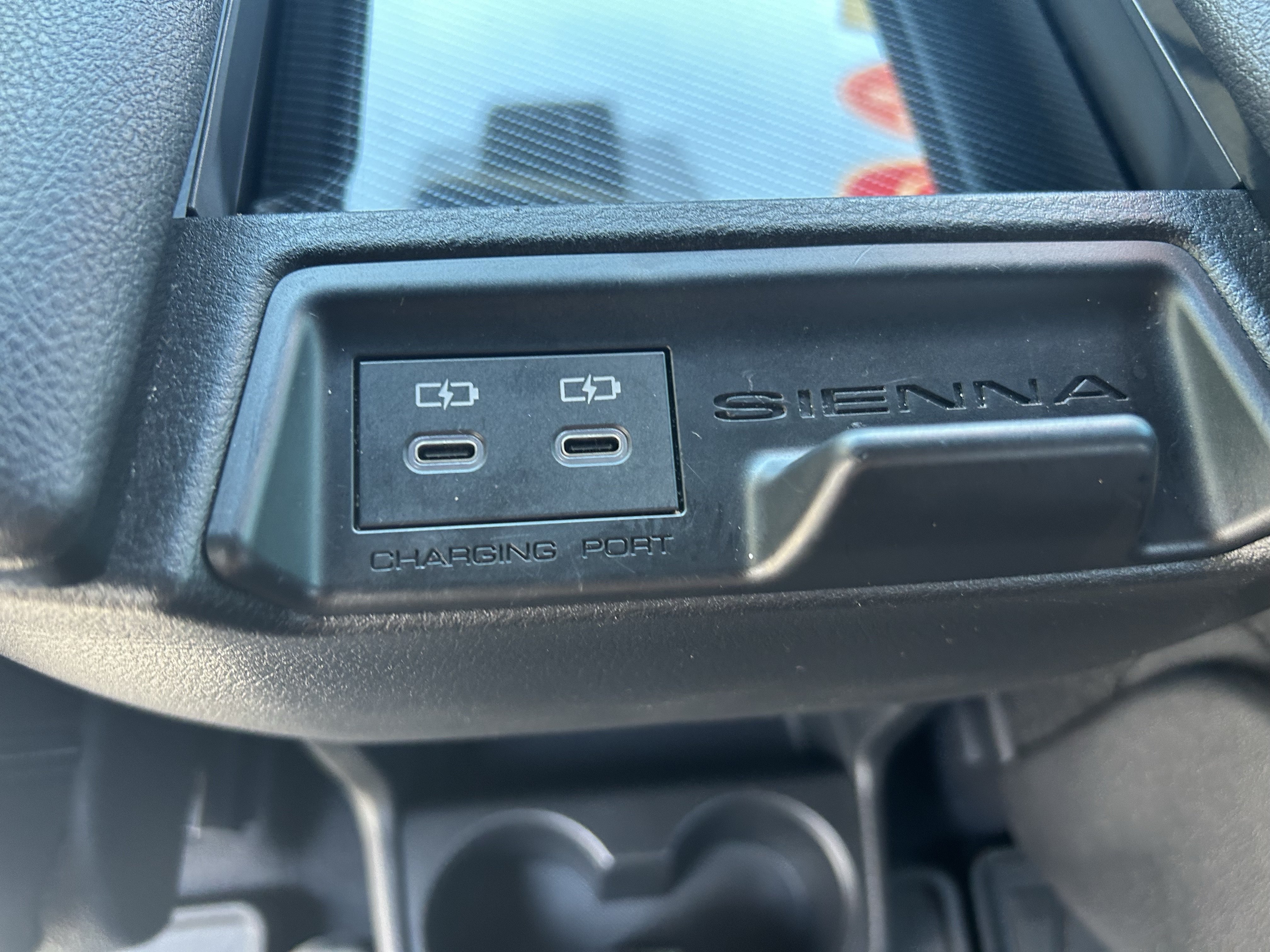 Certified 2025 Toyota Sienna XSE w/ XSE Premium Package AWD/4WD image 23