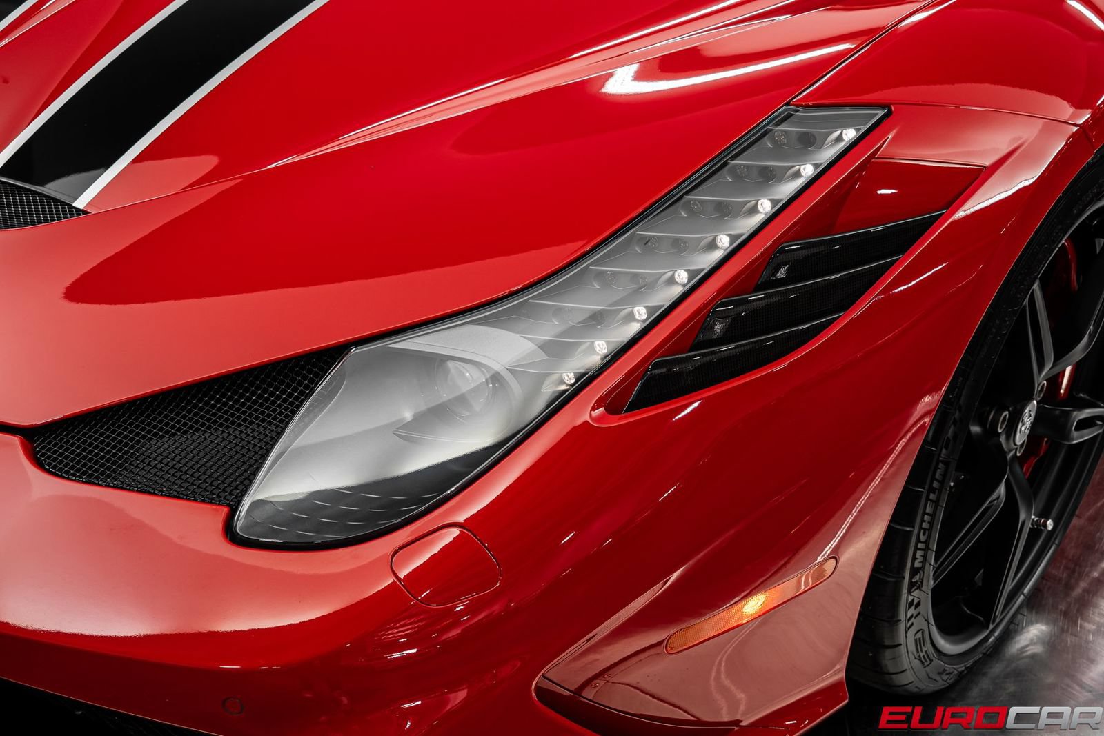 Used 2015 Ferrari 458 Speciale Coupe RWD image 12