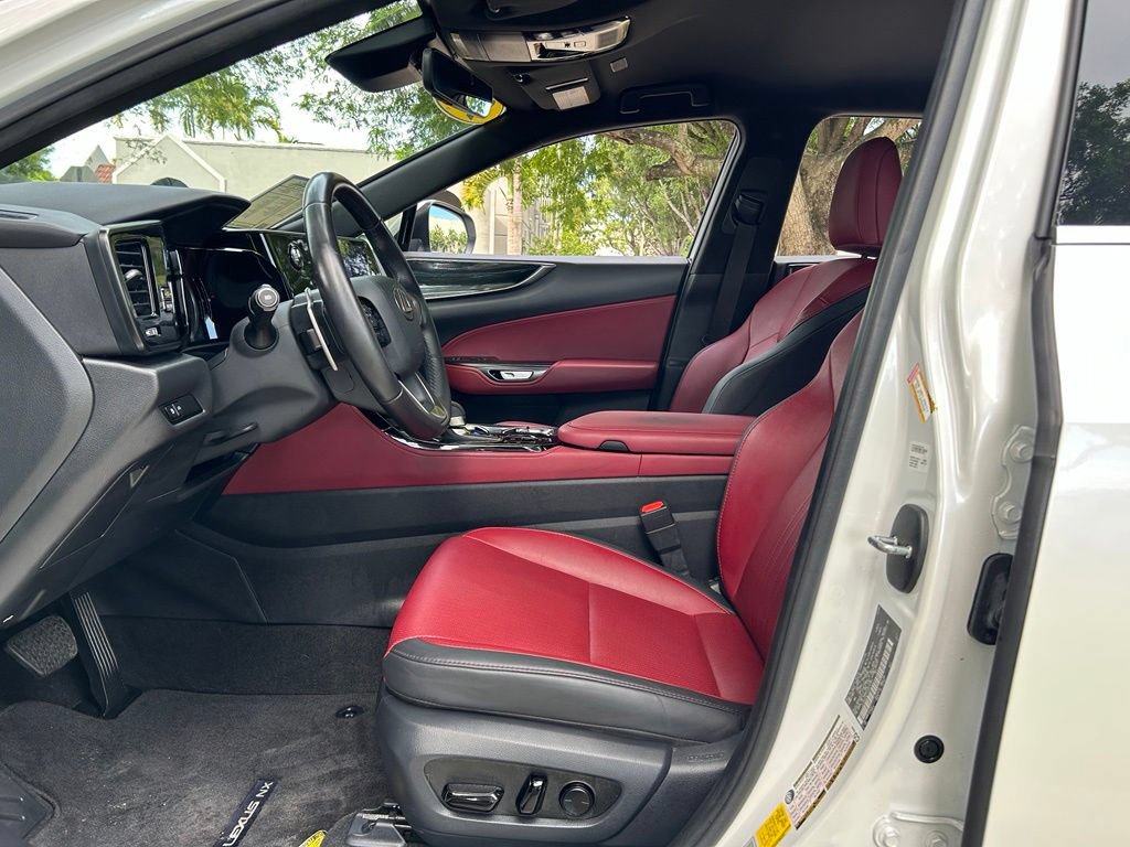 Used 2025 Lexus NX 250 FWD w/ Accessory Package (K3) image 16