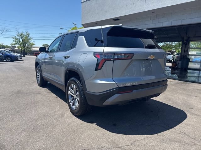 Used 2026 Chevrolet Equinox LT AWD/4WD image 4