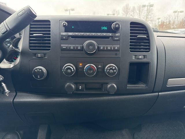 Used 2013 Chevrolet Silverado 2500 LT image 16