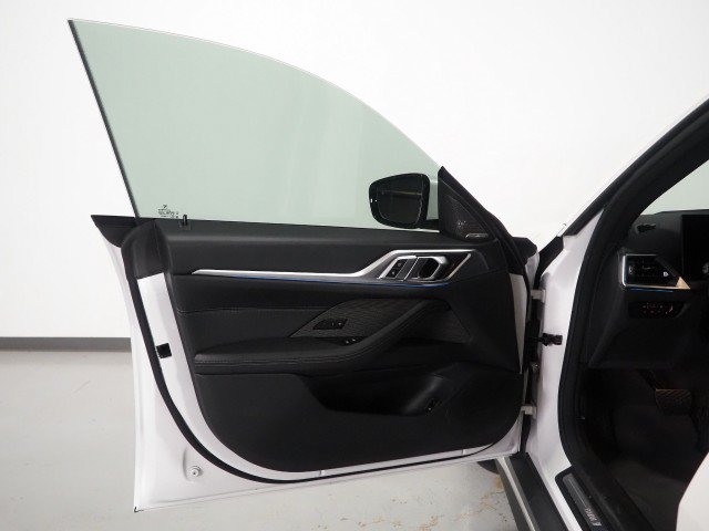 Used 2023 BMW i4 eDrive40 w/ Premium Package RWD image 63