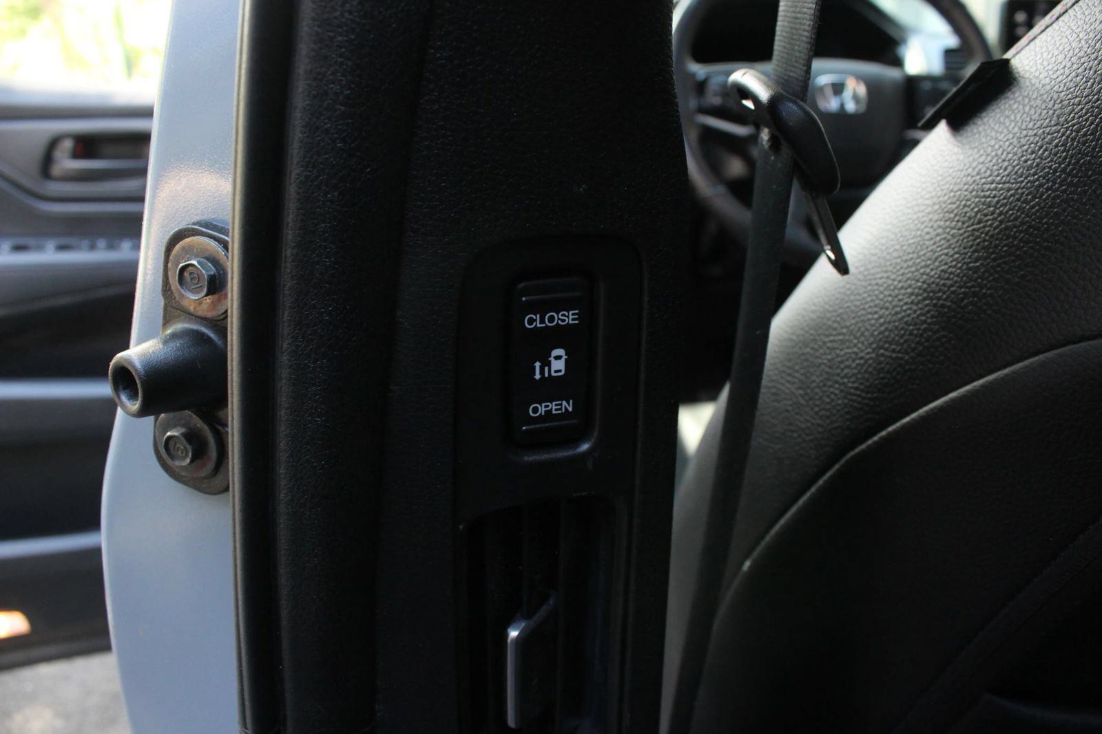 Used 2025 Honda Odyssey Sport-L image 19