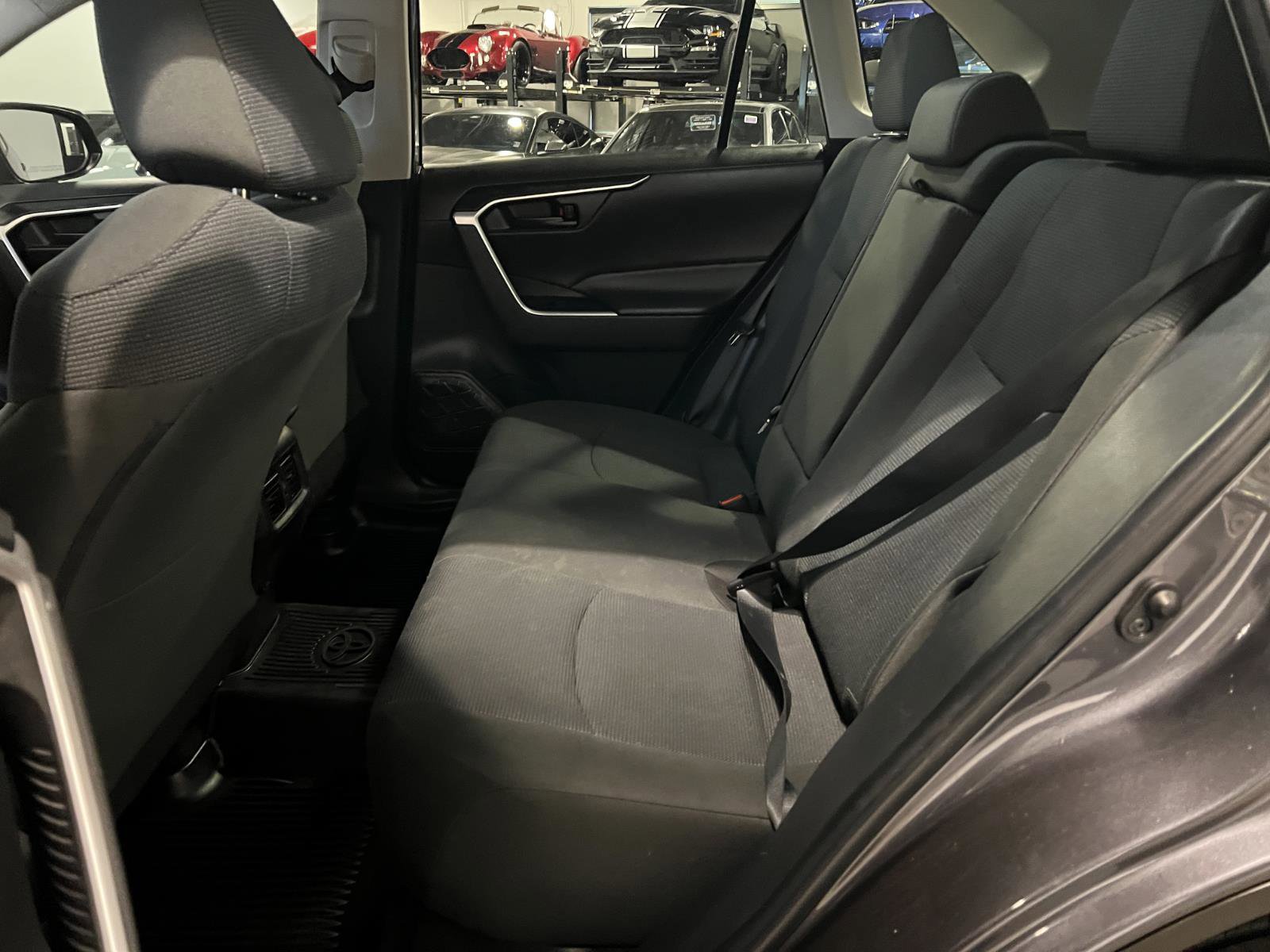 Used 2022 Toyota RAV4 LE AWD/4WD image 26