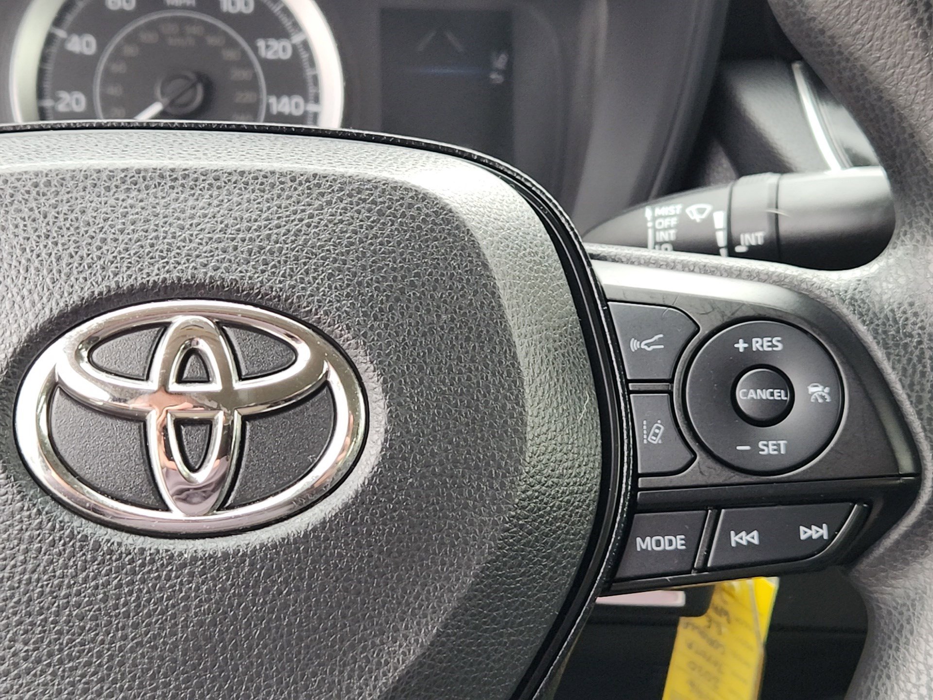 Certified 2020 Toyota Corolla LE FWD image 17