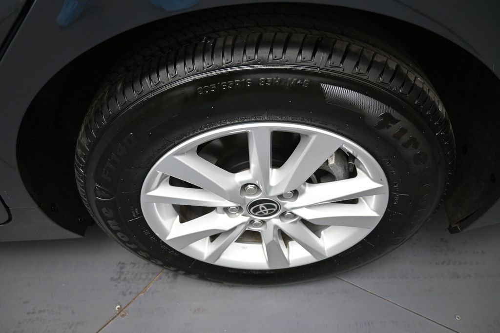 Certified 2025 Toyota Camry LE AWD/4WD image 15