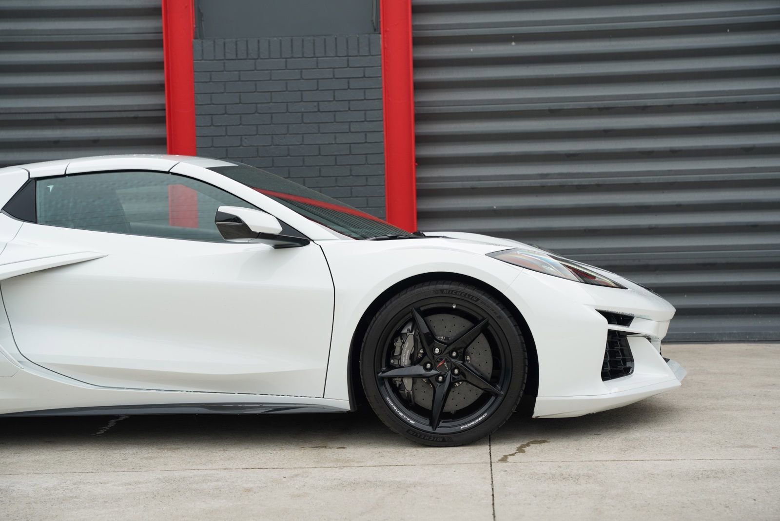 Used 2024 Chevrolet Corvette E-Ray AWD/4WD image 19