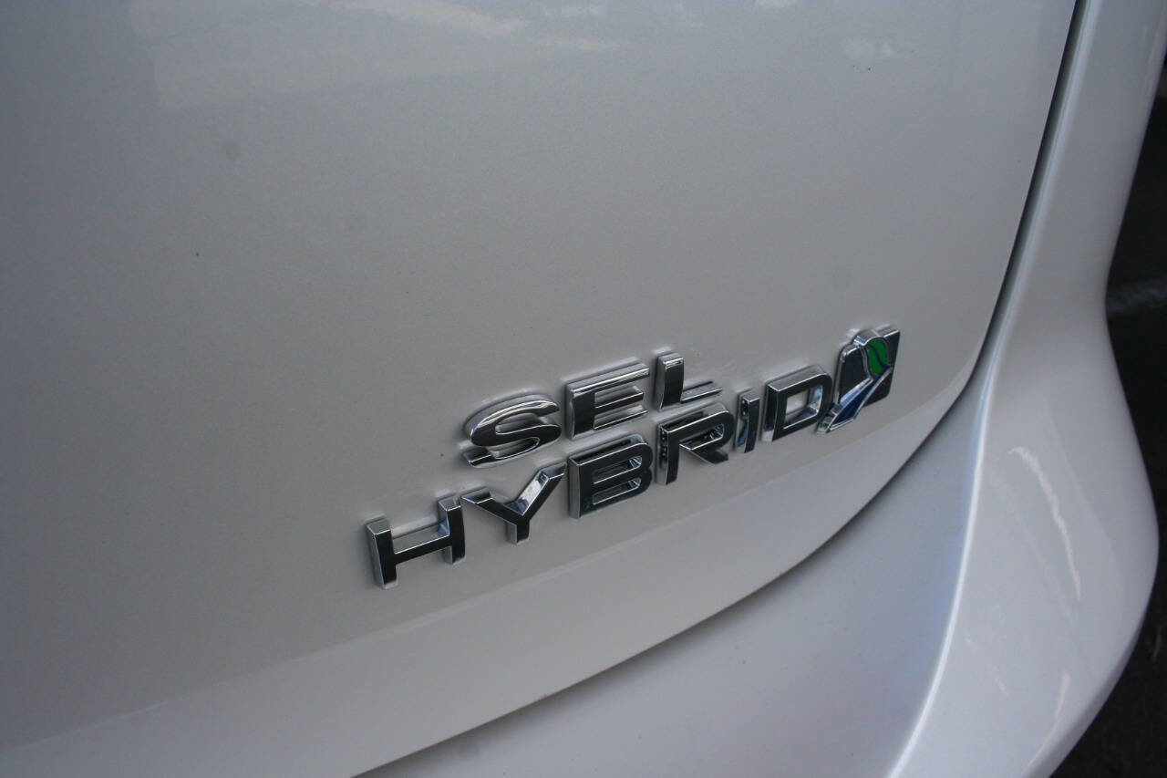 Used 2013 Ford C-MAX SEL FWD image 29