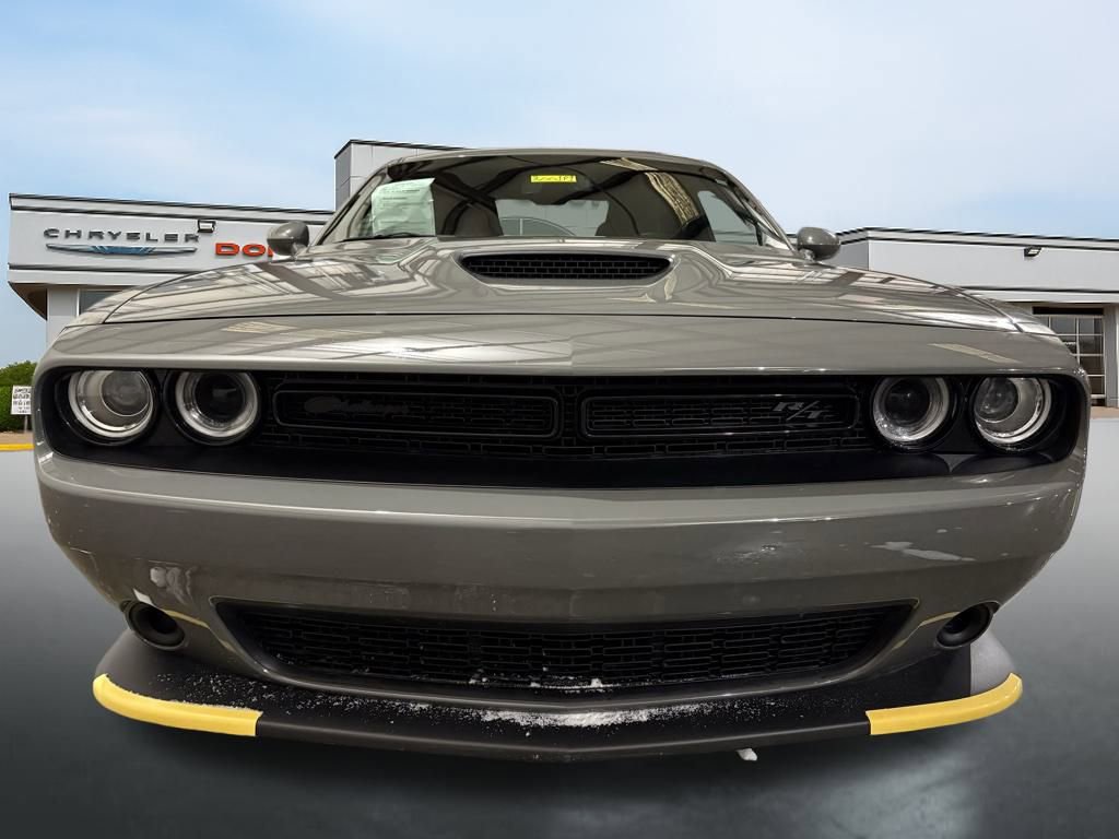 Used 2023 Dodge Challenger R/T w/ Blacktop Package image 9