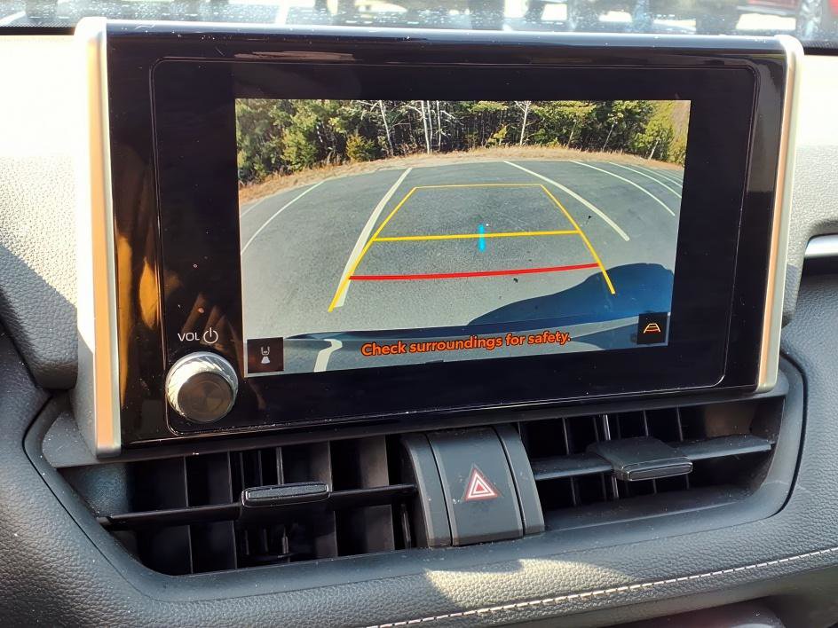 Certified 2023 Toyota RAV4 LE image 17