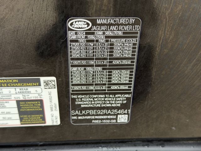 Used 2024 Land Rover Range Rover Long Wheelbase SE AWD/4WD image 34
