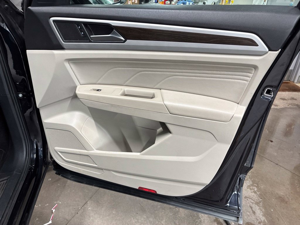 Used 2022 Volkswagen Atlas SE AWD/4WD image 50