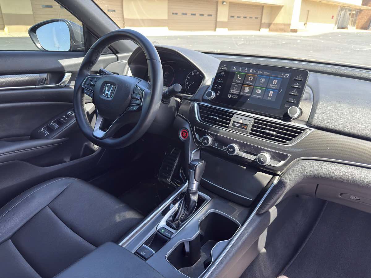 Used 2019 Honda Accord Sport image 17