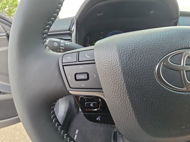 New 2026 Toyota Camry SE image 16