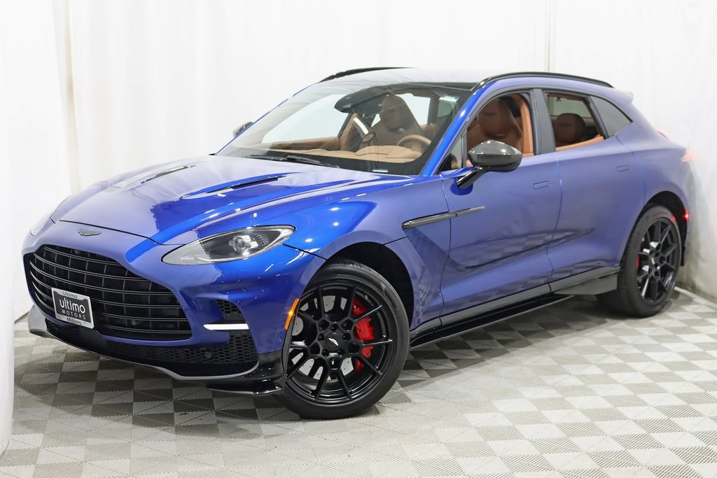 Used 2023 Aston Martin DBX 707 AWD/4WD image 7