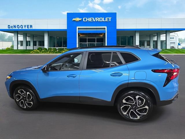 New 2025 Chevrolet Trax RS w/ Driver Confidence Package image 11