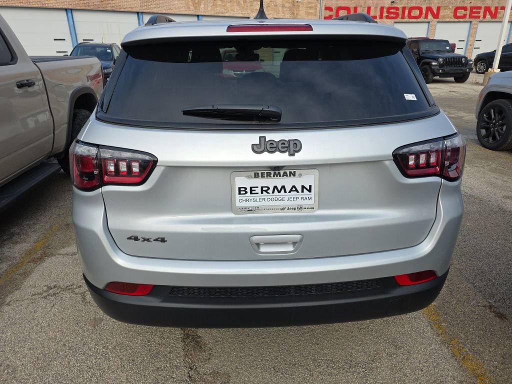 New 2026 Jeep Compass Latitude image 6
