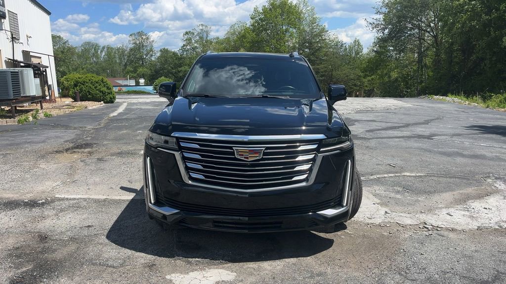 Used 2024 Cadillac Escalade ESV Premium Luxury Platinum AWD/4WD image 2