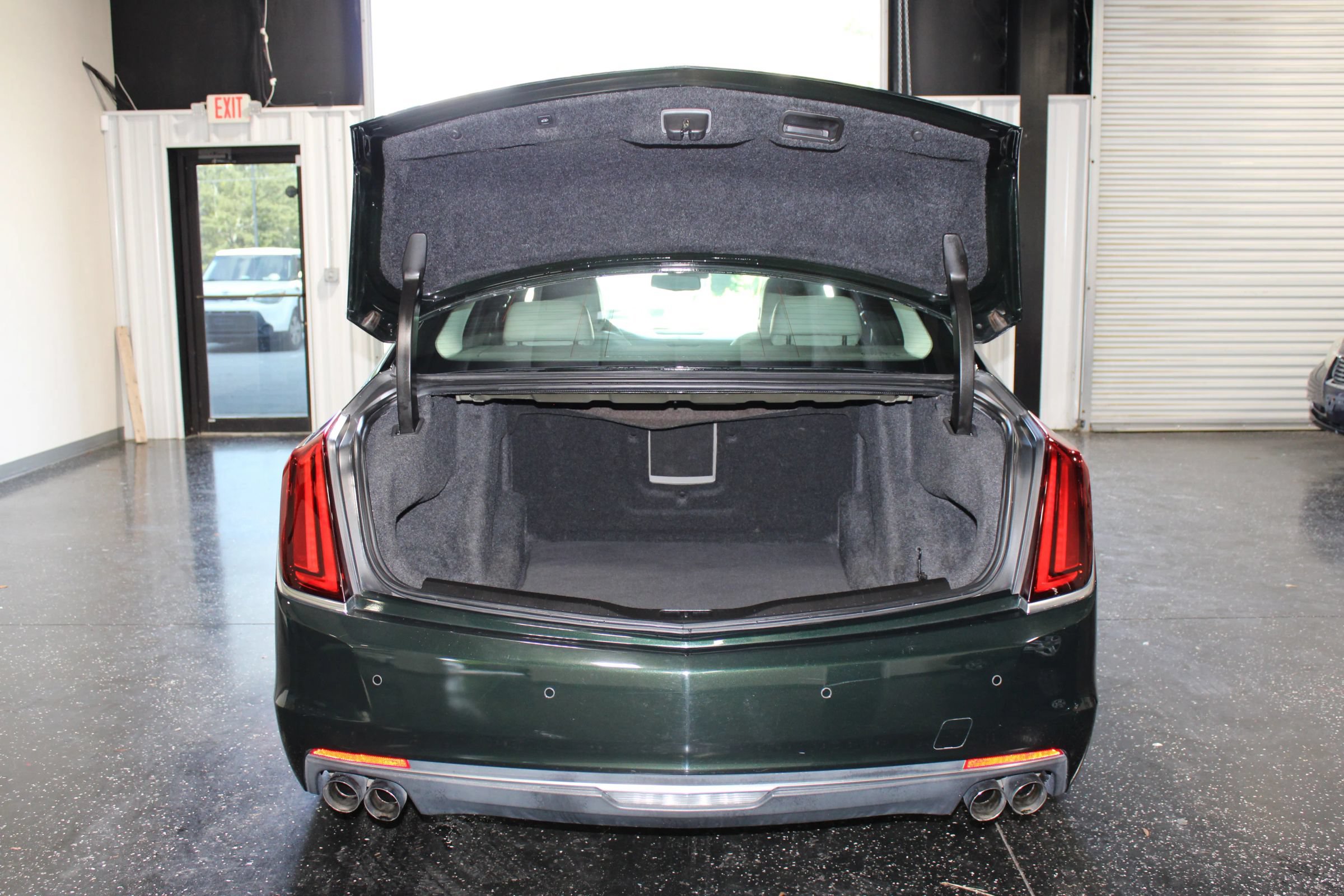 Used 2017 Cadillac CT6 Luxury AWD/4WD image 40