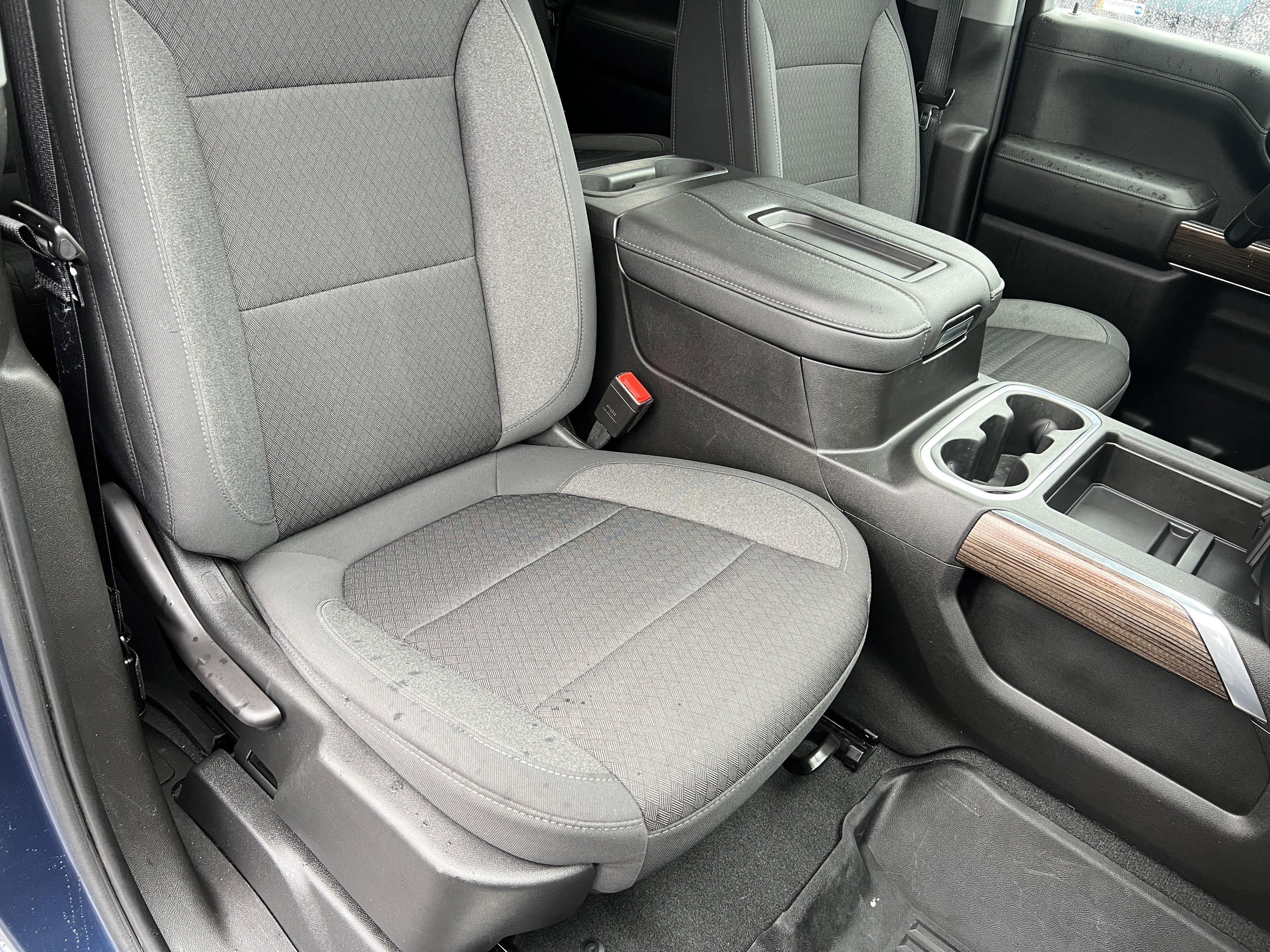 Used 2021 Chevrolet Silverado 1500 LT Trail Boss w/ Convenience Package II image 21