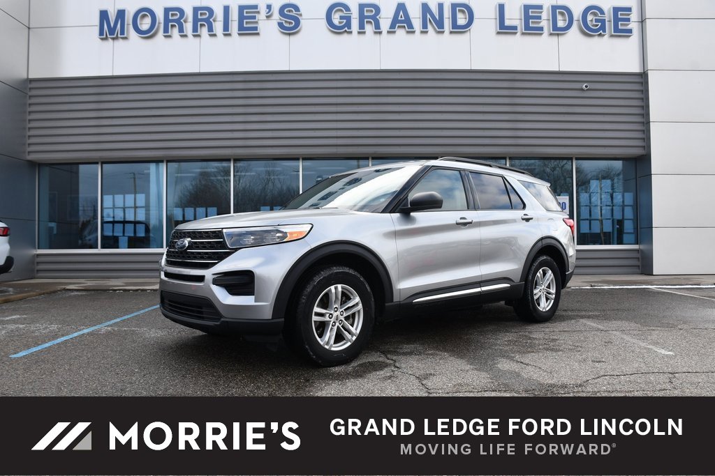 Used 2023 Ford Explorer XLT w/ Class IV Trailer Tow Package image 1