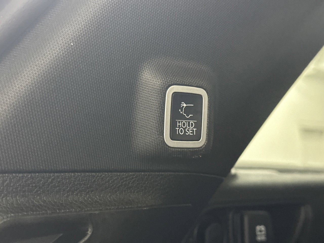 Used 2023 Jeep Grand Cherokee Summit w/ Adv Protech Group IV image 8