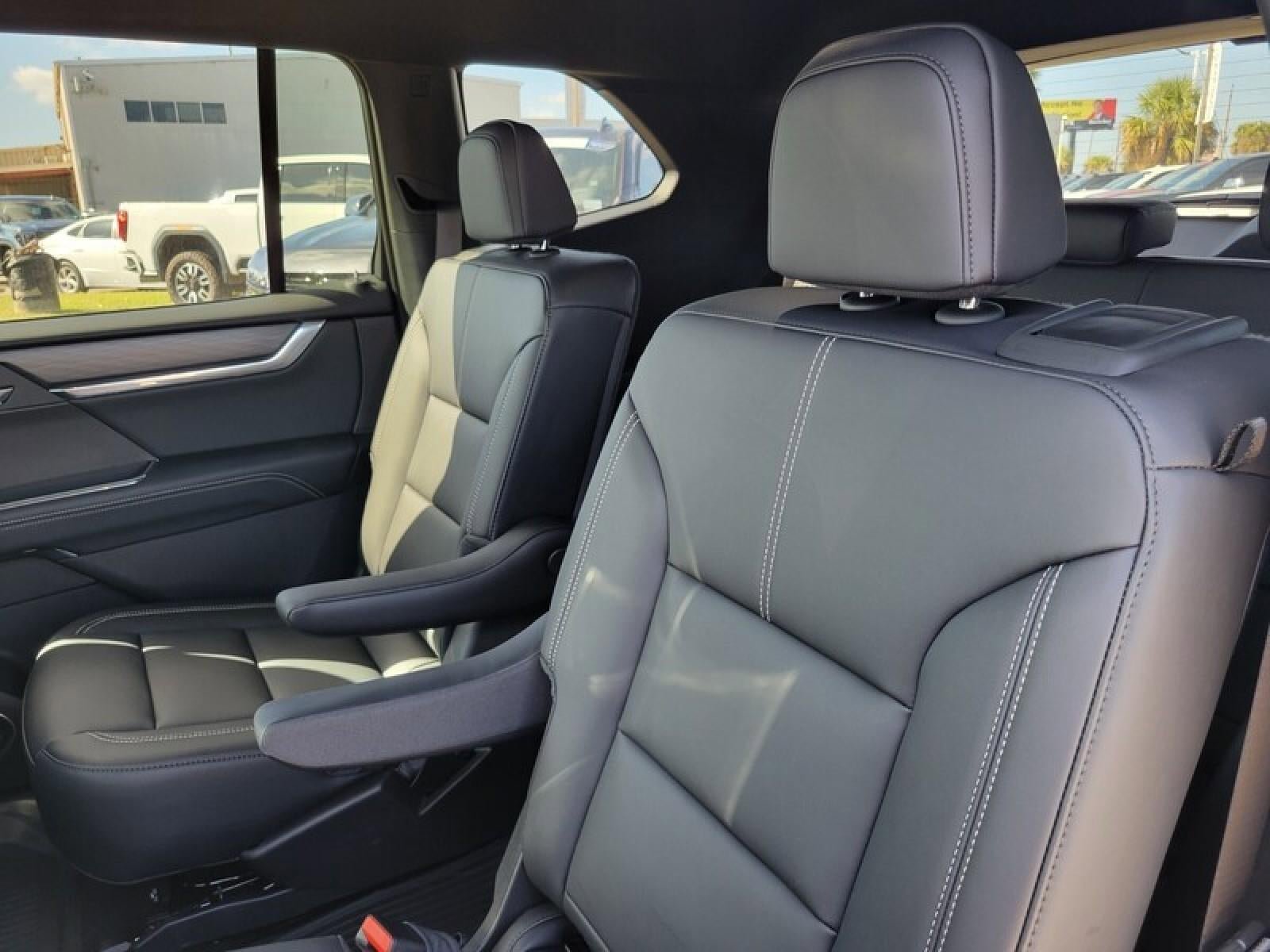 New 2026 GMC Acadia Elevation w/ Black Edition FWD image 27