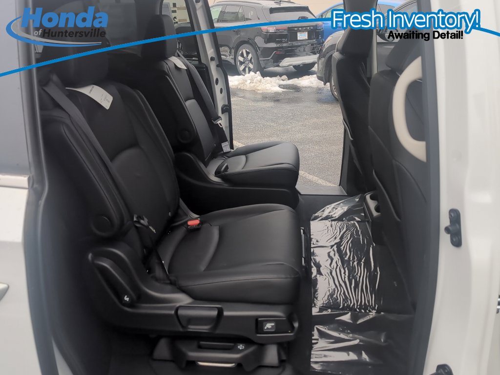 Certified 2026 Honda Odyssey EX-L image 18